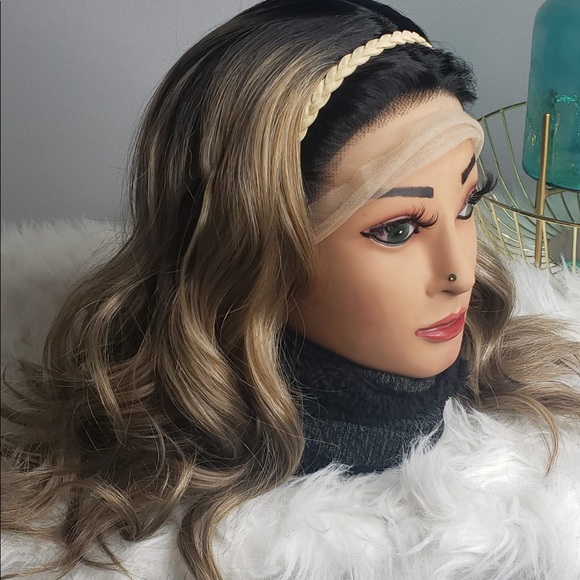 Black and ombré gold synthetic wig for women , cosplay , drag Queen - Picture 4 of 5
